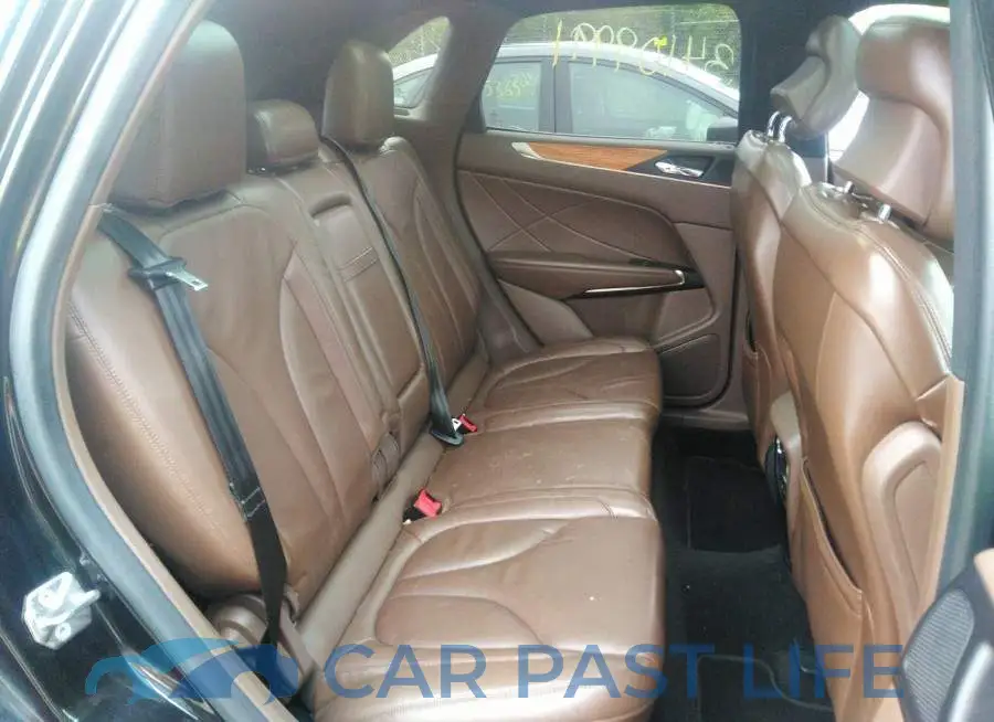 5LMCJ2A95FUJ01869# 8