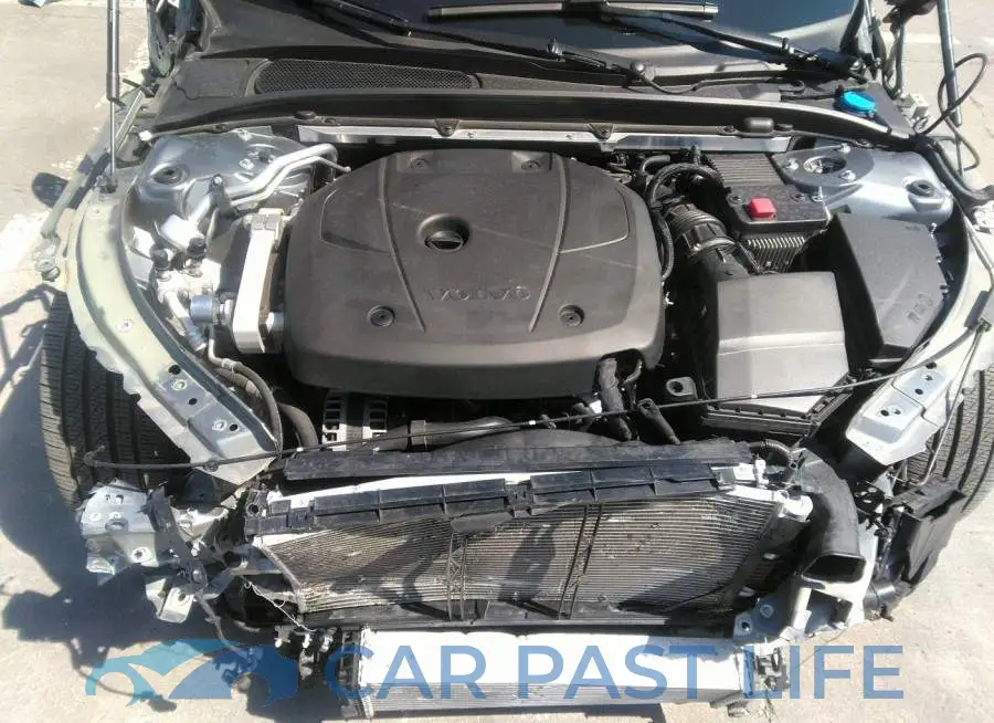 7JRA22TM1KG012808# 10