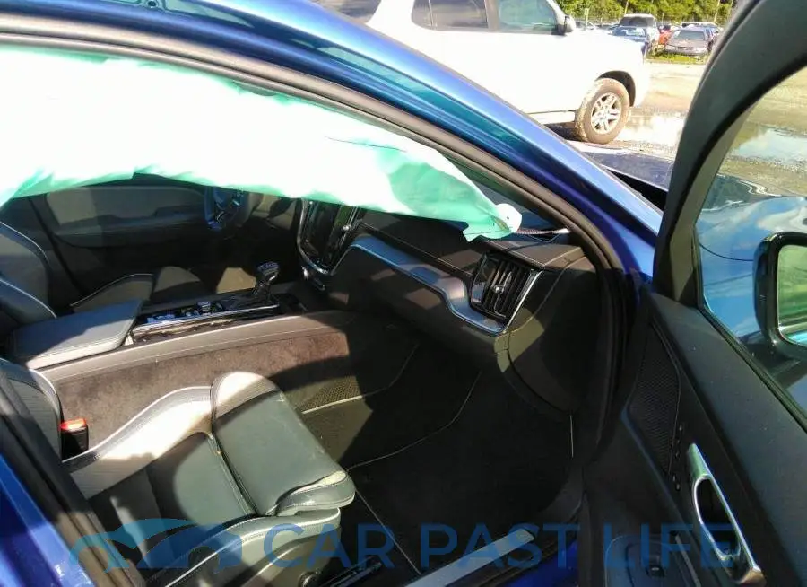 7JRA22TM3MG102299# 5