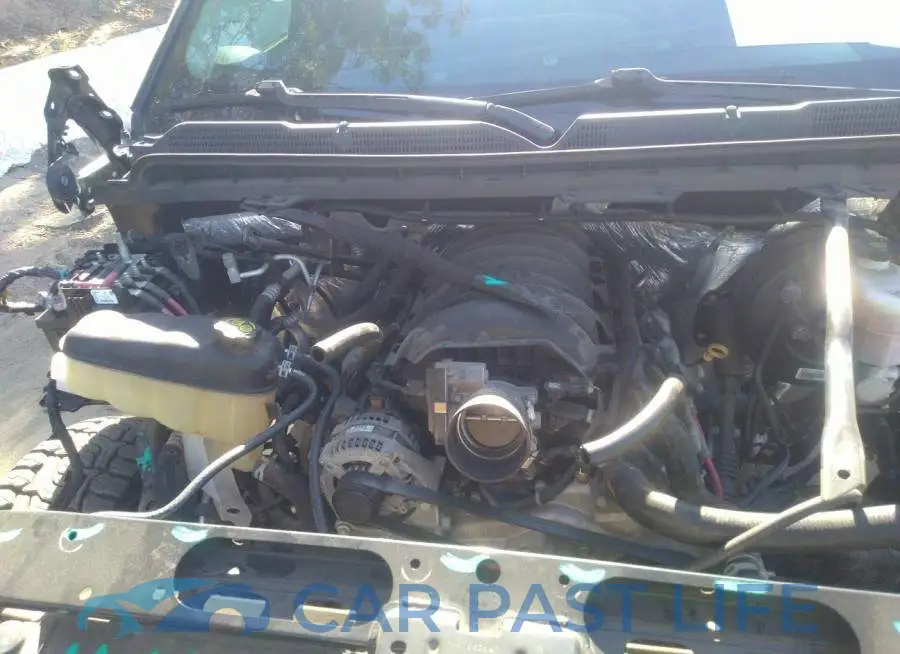 1GCNKREC1JZ165995# 10