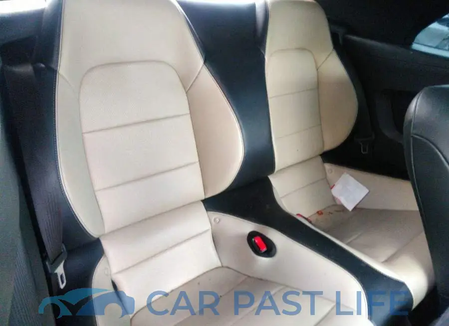 1FATP8UH1F5359284# 8
