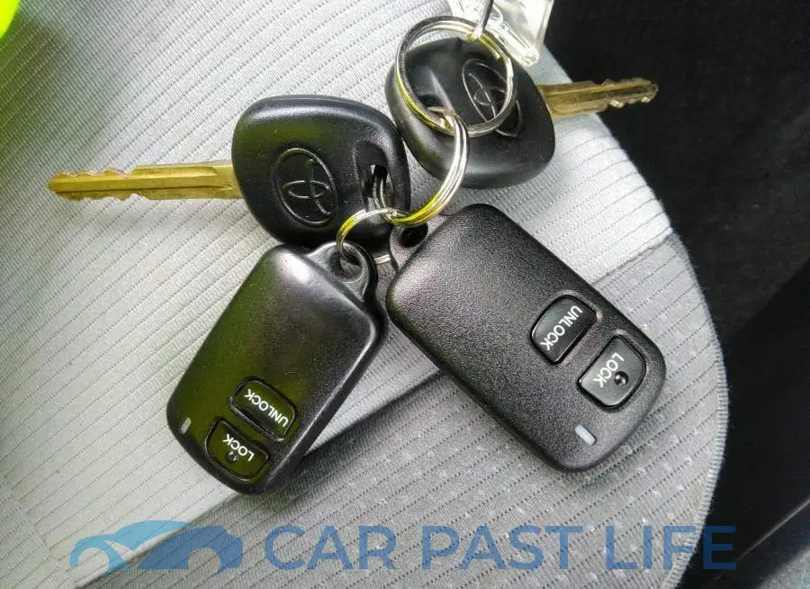 2T1BURHE0HC759007# 11