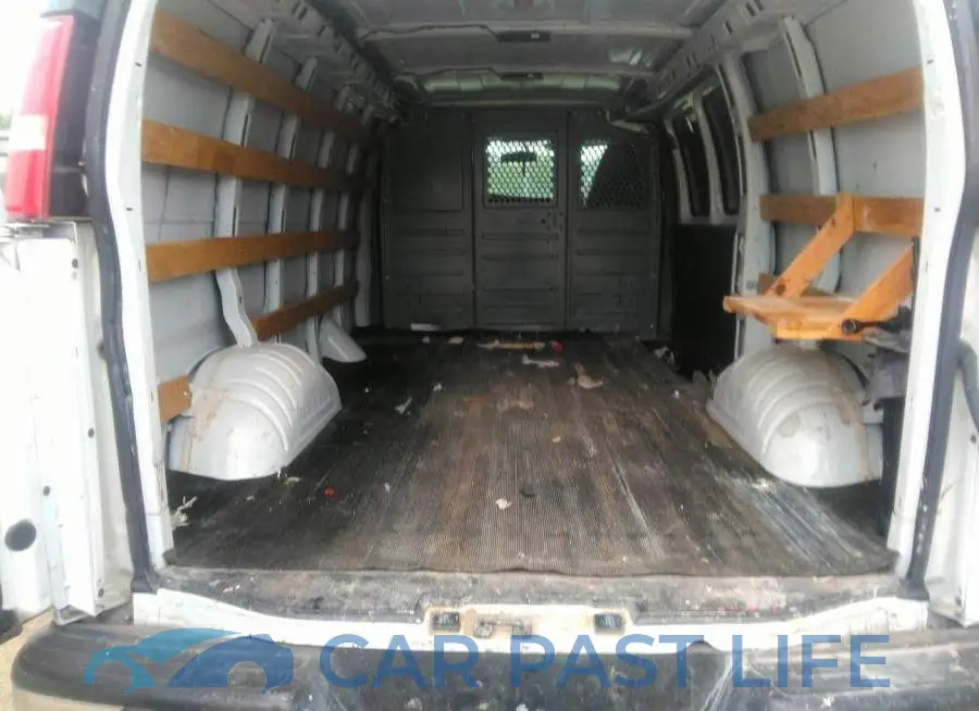 1GCWGAFG5J1904244# 8