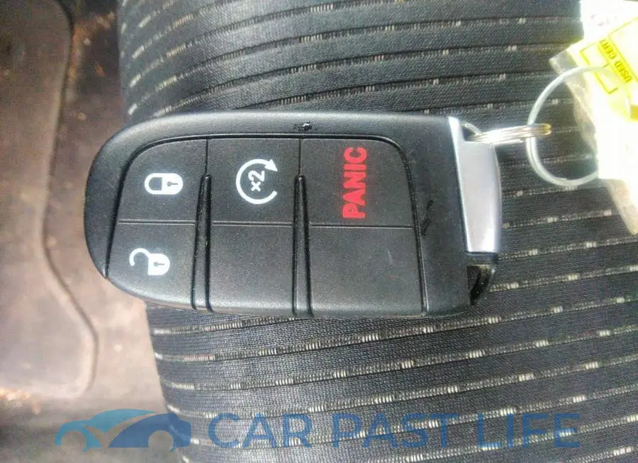 3C4PDCAB8HT614443# 11