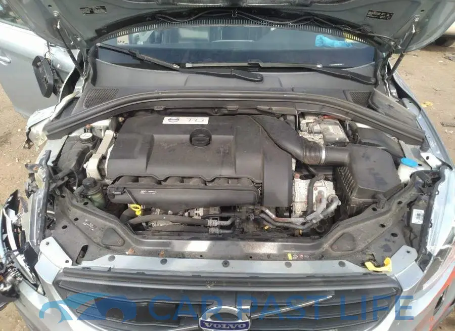 YV4902RS6F2661159# 10