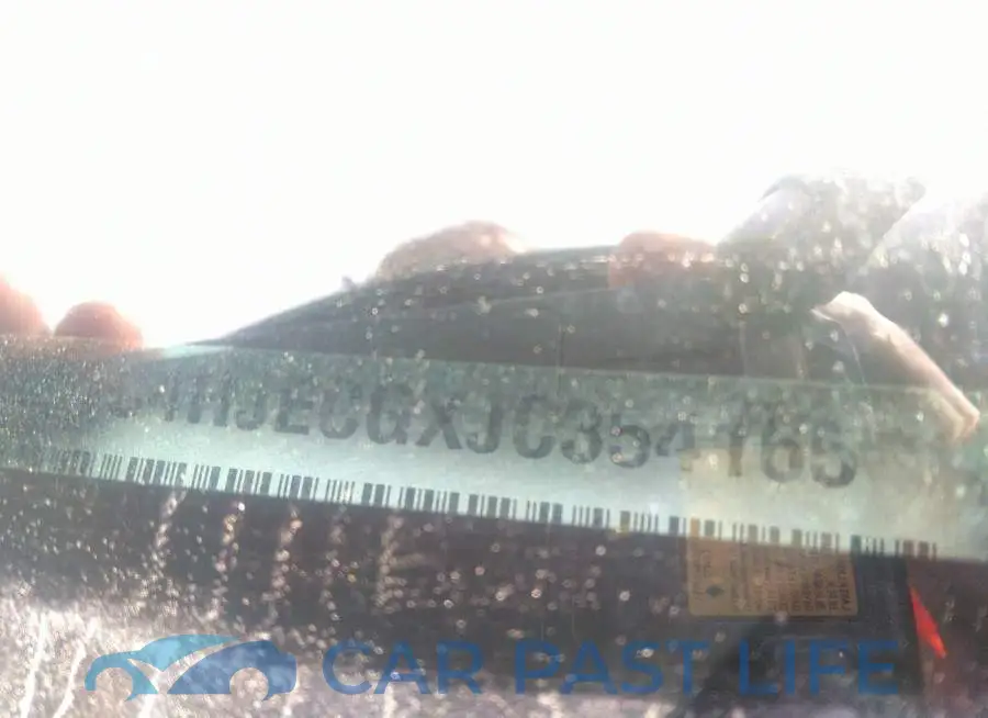 1C4RJECGXJC354165# 9