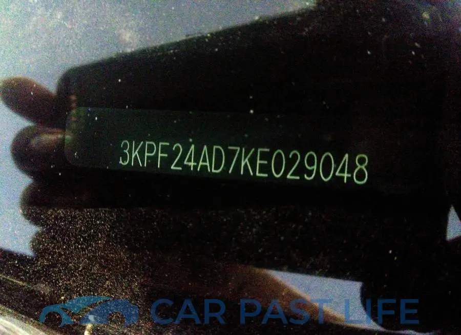 3KPF24AD7KE029048# 9