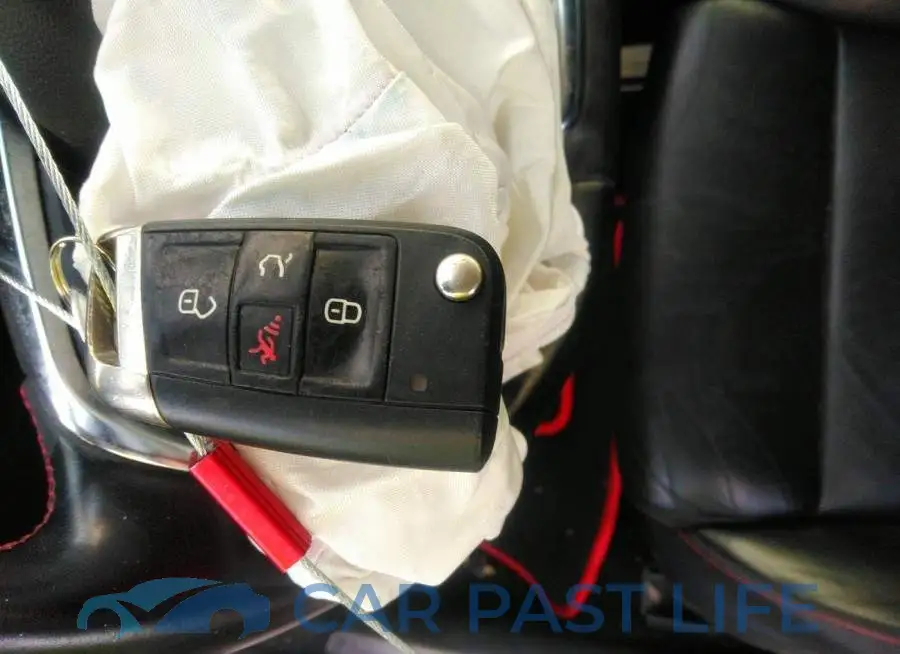 3VW547AU2FM083034# 11