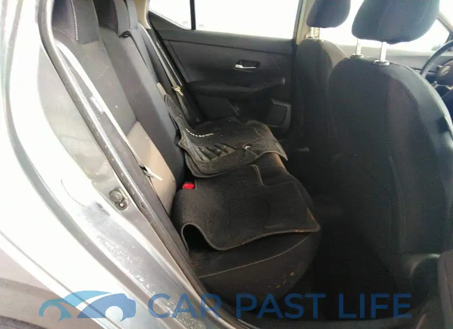 3N1AB8CV2LY244007# 8