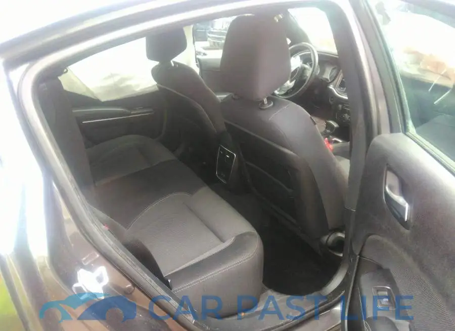 2C3CDXBG0FH896779# 8