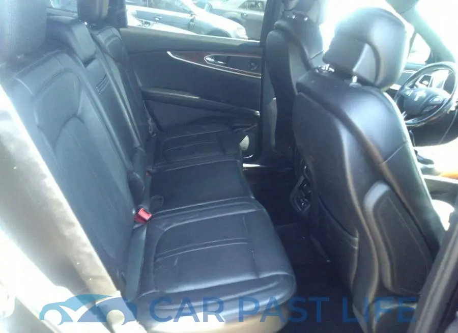 2LMPJ8LP7GBL61835# 8
