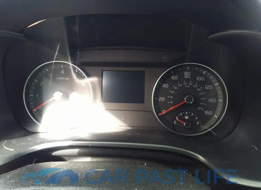 3KPF24AD7ME301715# 7