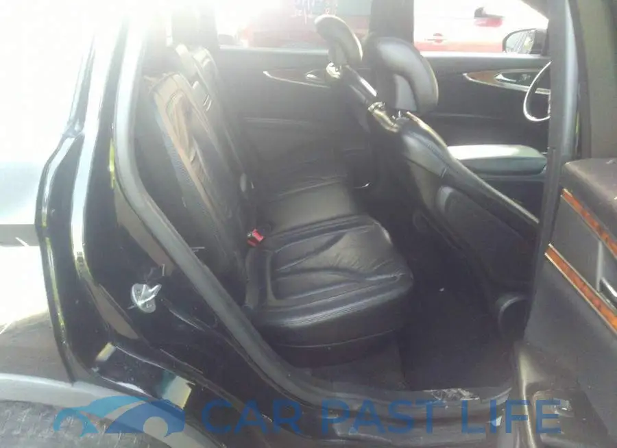 2LMTJ8KP9GBL36841# 8