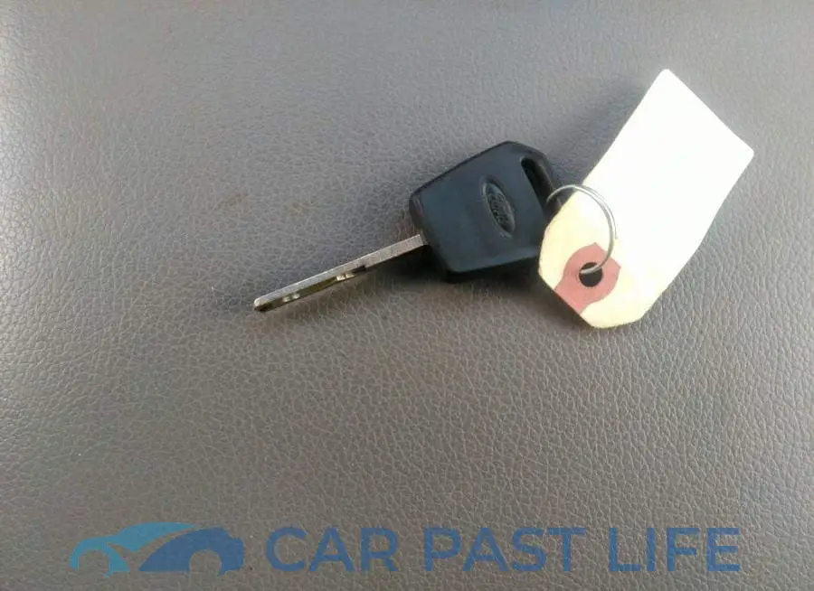 1FTMF1CB8KKD83390# 11