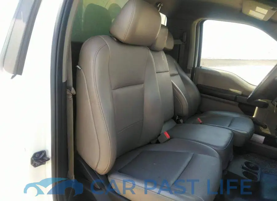1FTMF1CB8KKD83390# 8
