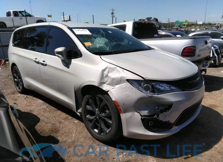 2C4RC1FG1LR286363# 1