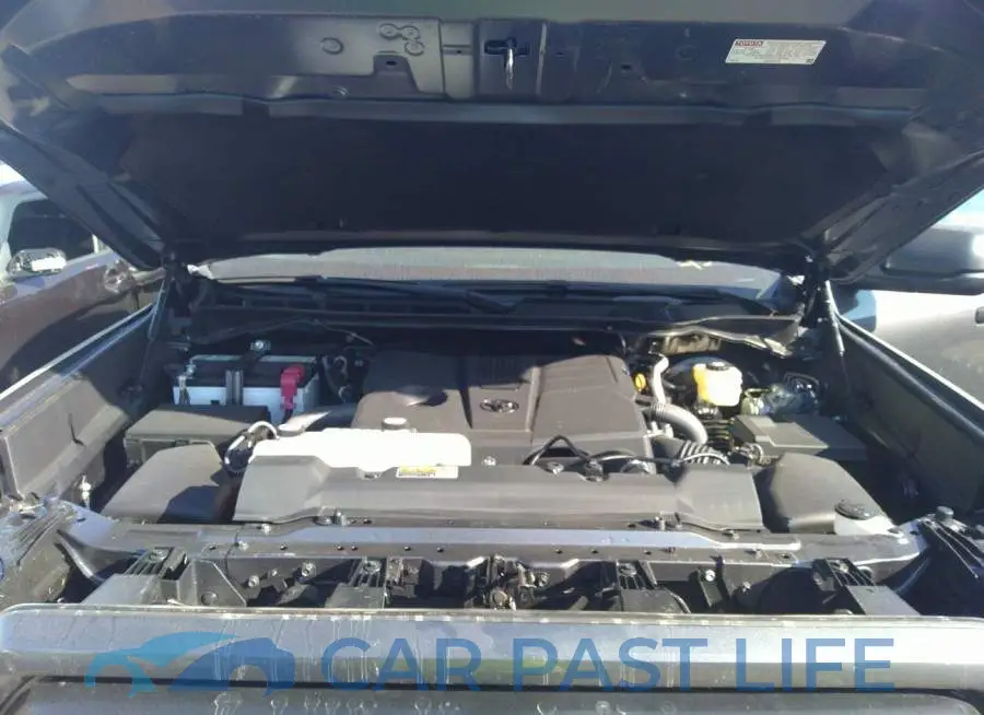 5TFLA5AB9NX014582# 10