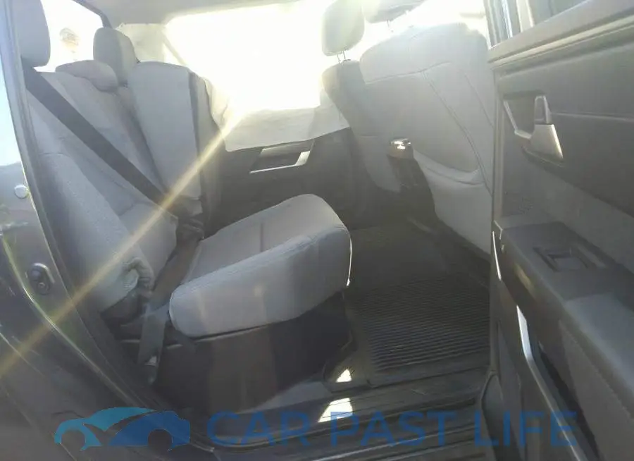 5TFLA5AB9NX014582# 8