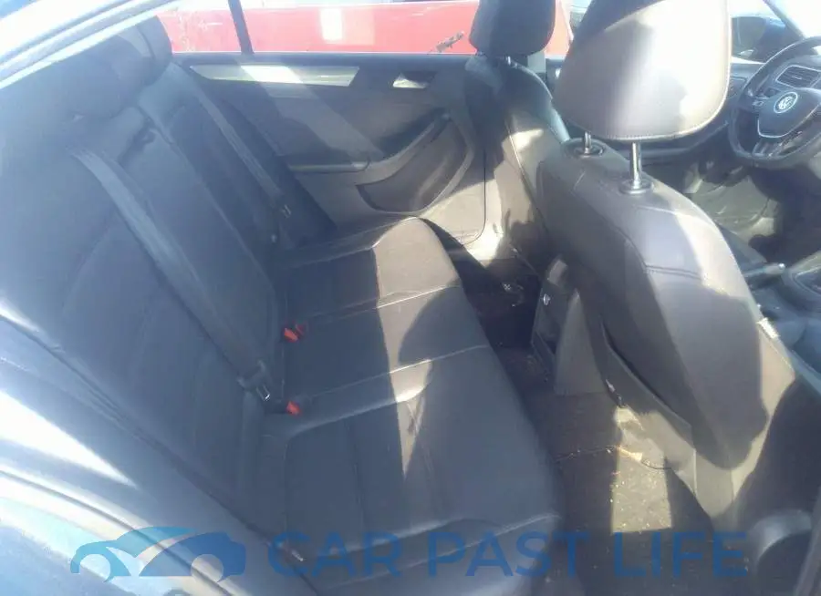 3VWD17AJ5FM415087# 8