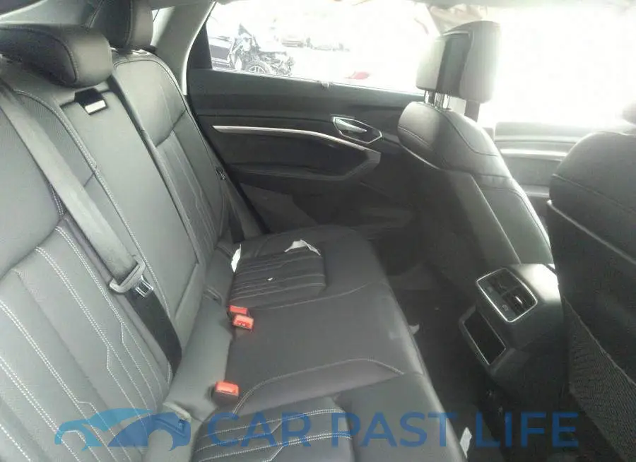 WA13AAGE7MB004259# 8