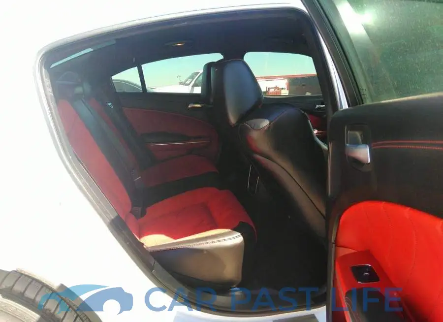 2C3CDXGJ5MH604271# 8