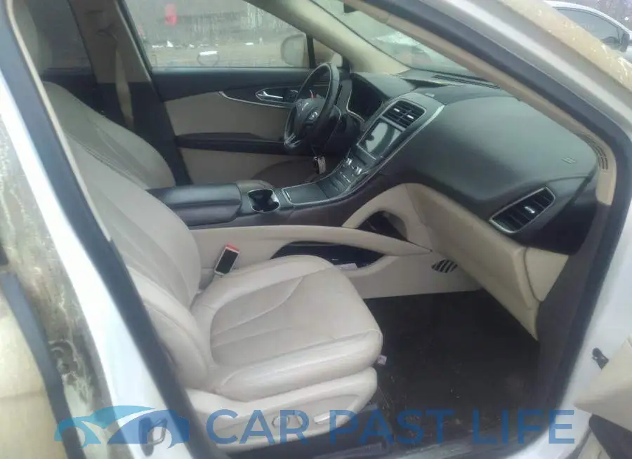 2LMTJ8LR6GBL58635# 5