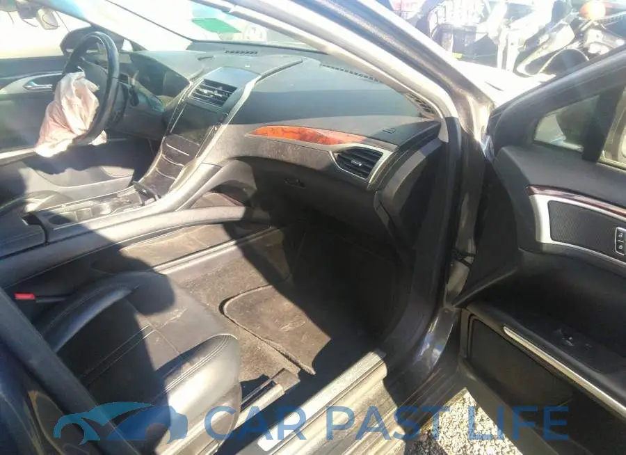 3LN6L2J98GR602855# 5