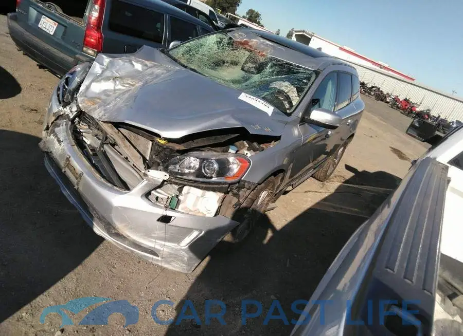 YV4902RM3G2795923# 2
