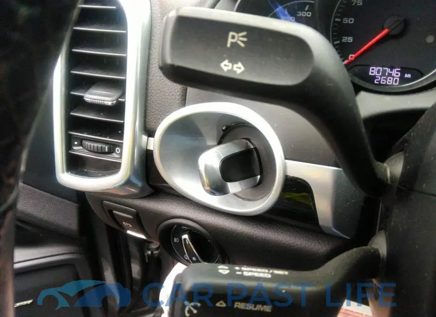 WP1AA2A26GKA36026# 11