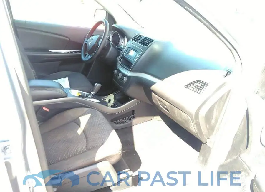 3C4PDCAB5HT696759# 5