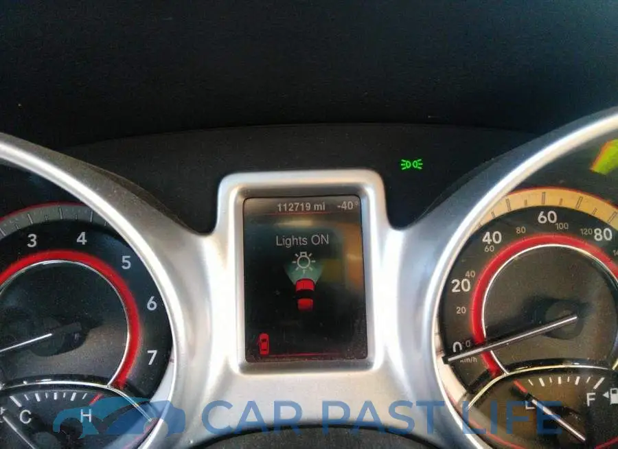 3C4PDCAB7FT735915# 7
