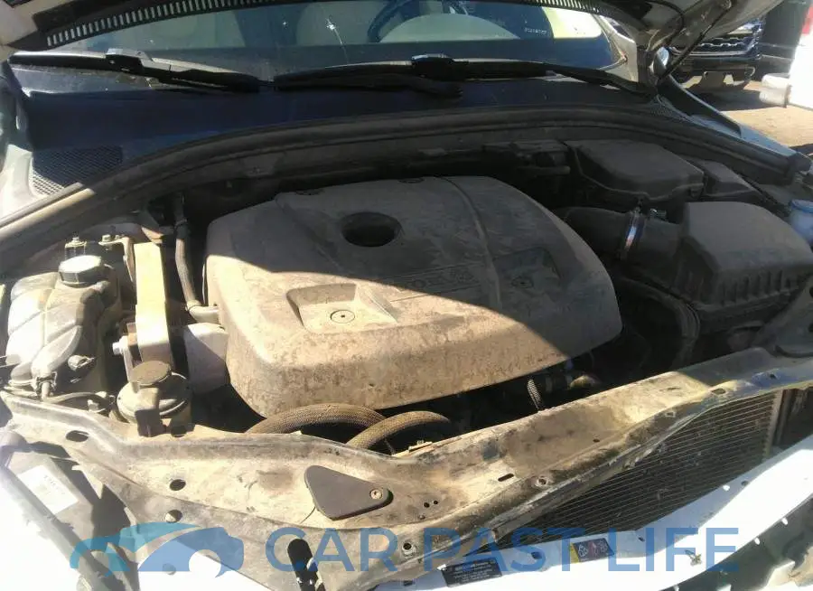 YV440MDK2F2760249# 10