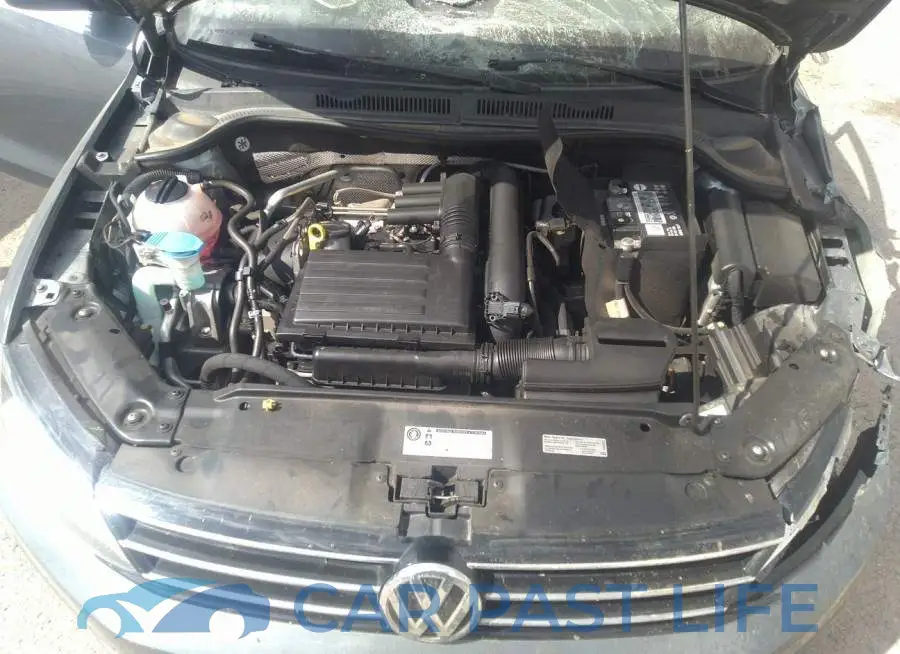 3VW2B7AJ1HM352514# 10