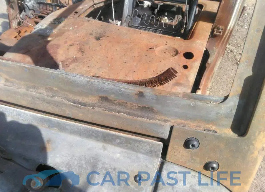 1C4HJWEG0JL894185# 9
