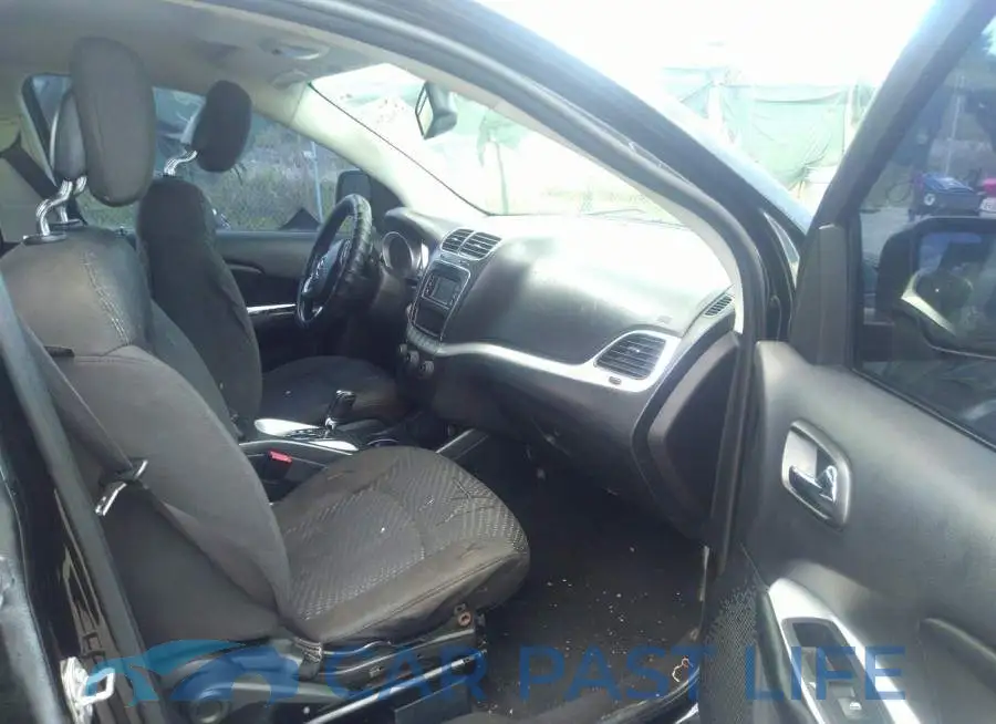 3C4PDCAB5HT516664# 5