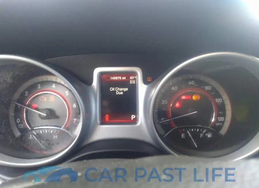 3C4PDCAB5HT516664# 7