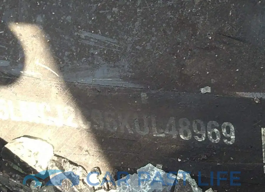 5LMCJ2C96KUL48969# 9