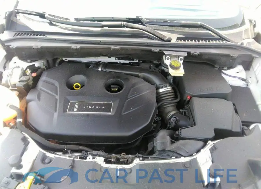 5LMCJ2D99HUL70018# 10