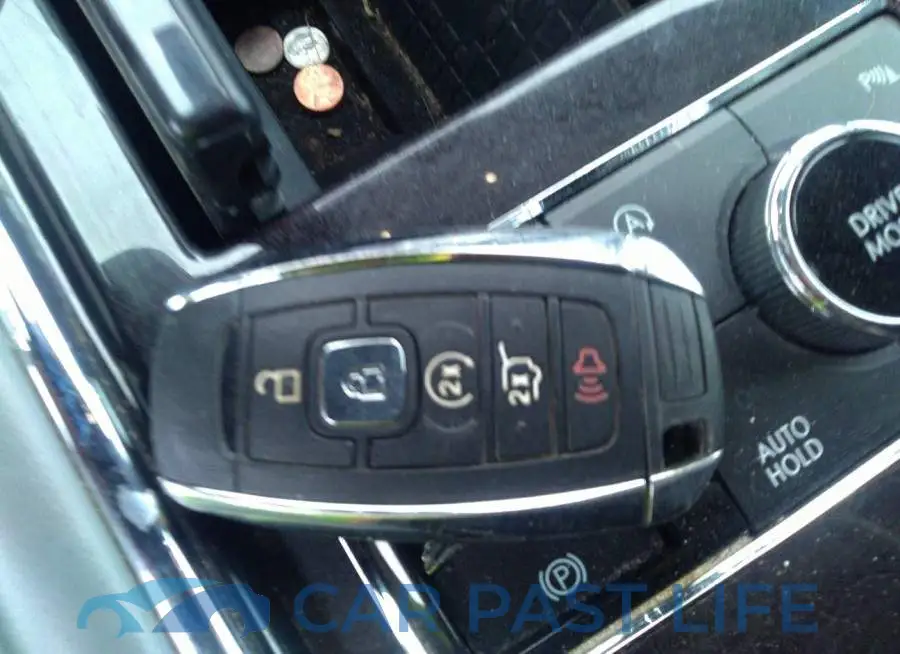 5LMJJ3LT3JEL08978# 11