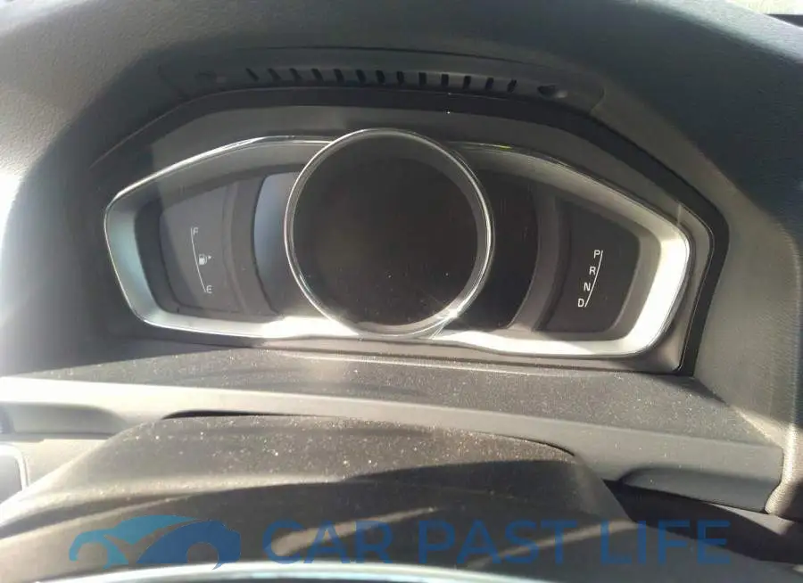 YV4612HK6G1003107# 7