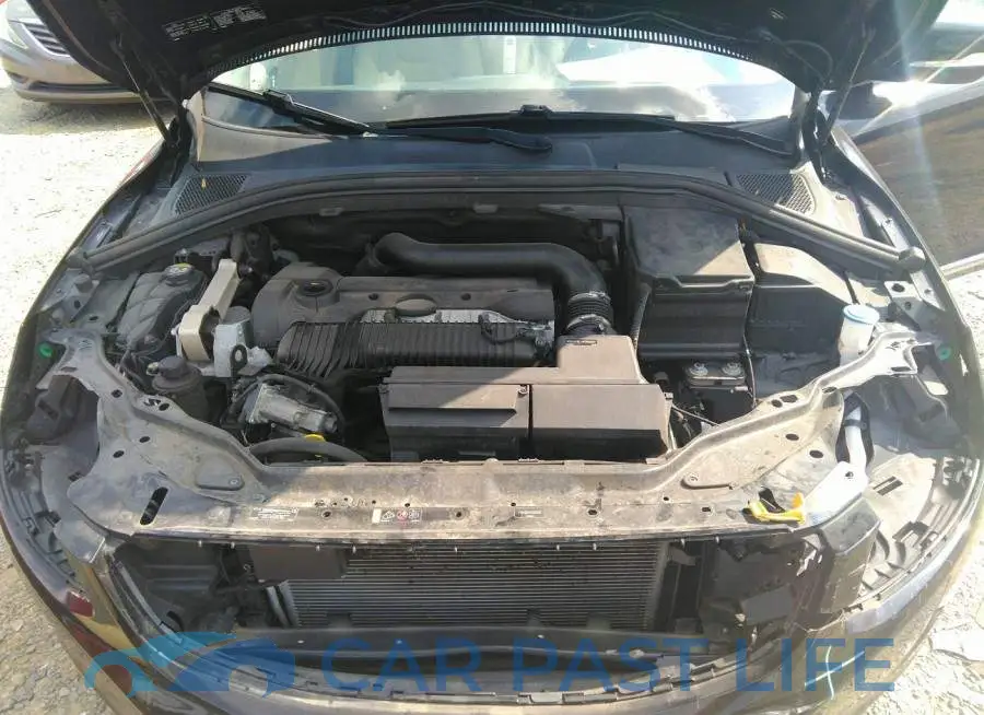 YV4612RM7G2811007# 10