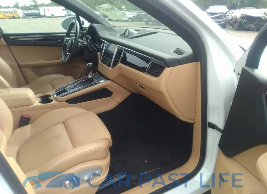 WP1AA2A53JLB11468# 5