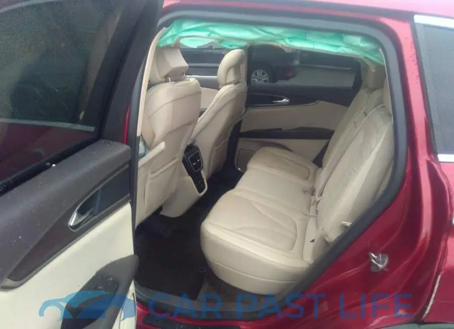 2LMTJ8LP0GBL47578# 8