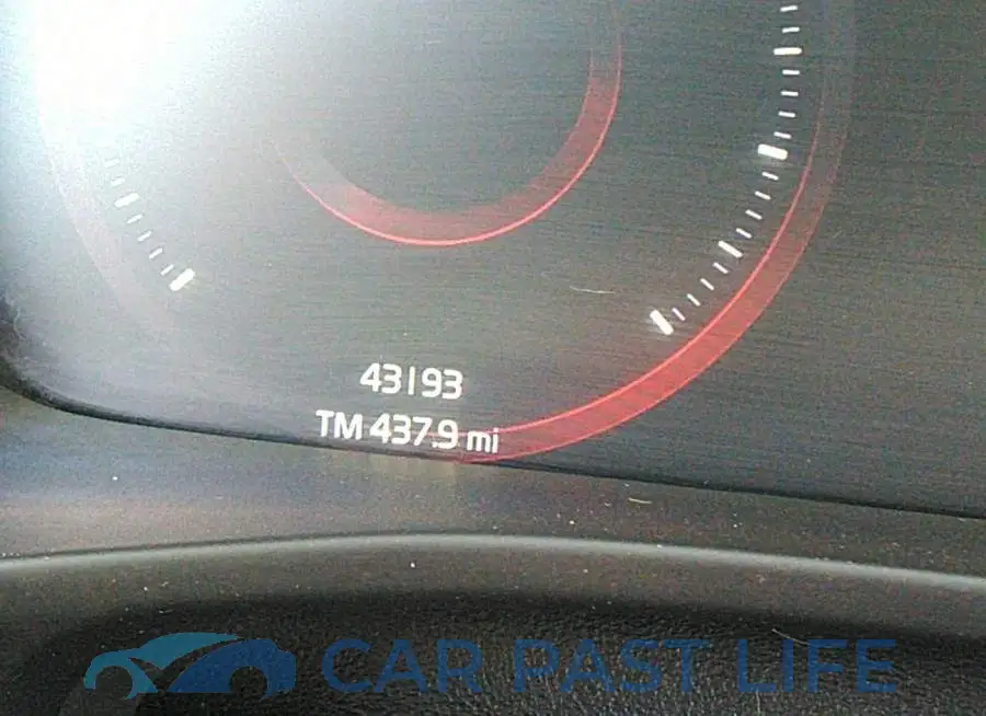 YV4162UL4L2221769# 7