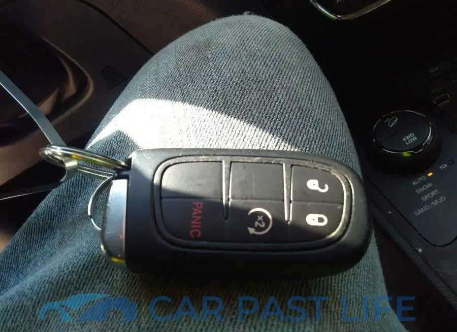 1C4PJMDB3GW325151# 11