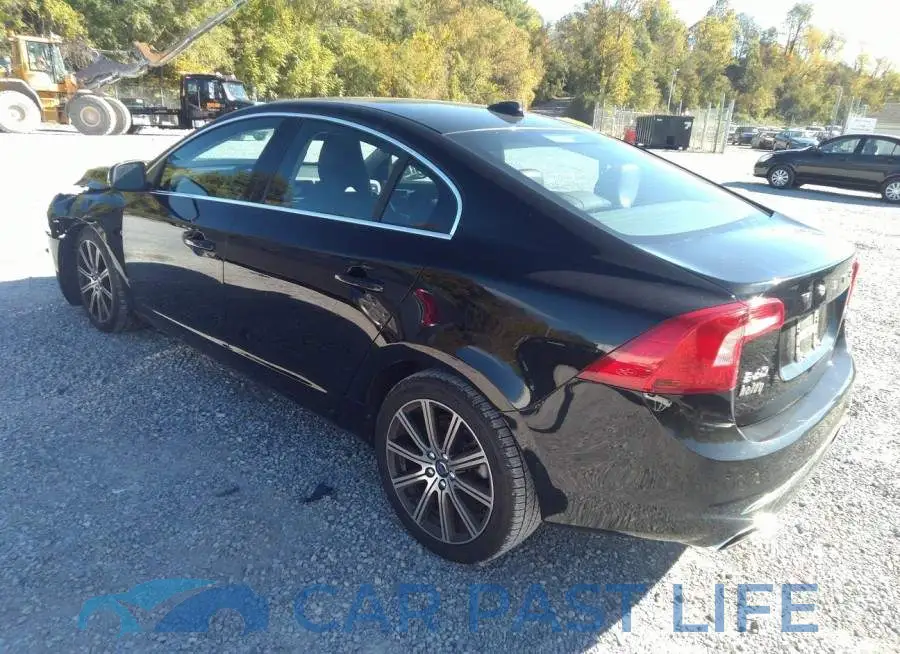 LYV402TM8HB128013# 3