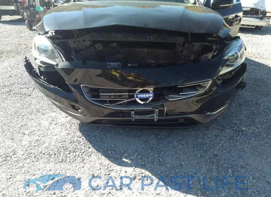 LYV402TM8HB128013# 6