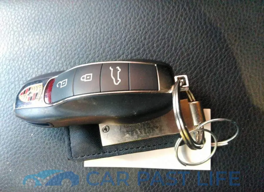 WP1AA2A58KLB06798# 11