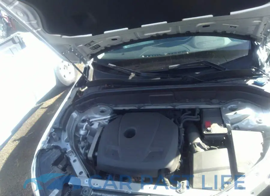 YV4102PK1J1351760# 10