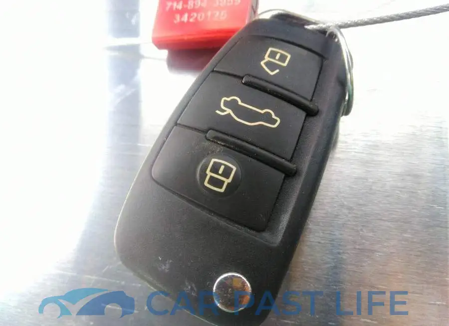 WAUA7GFF4G1110085# 11